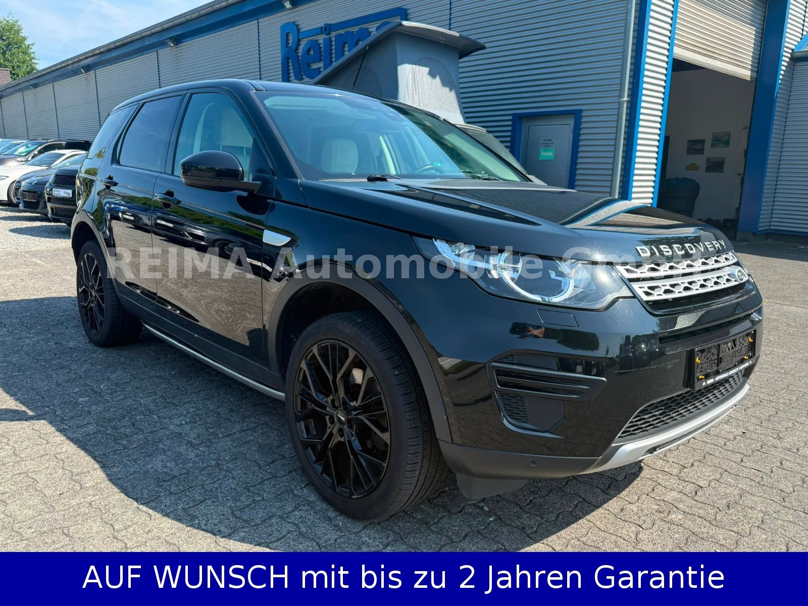 Fahrzeugabbildung Land Rover Discovery Sport 2,0i 4 SE AWD, Navi, Leder, AHK