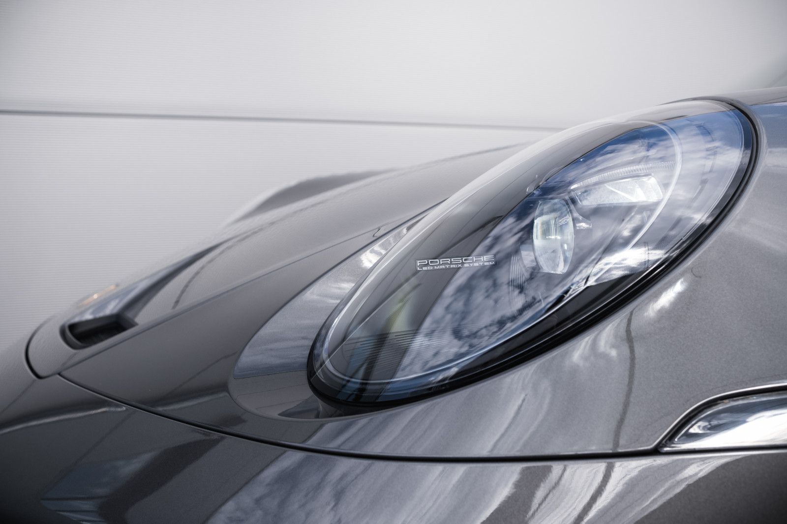 Fahrzeugabbildung Porsche 911/992.1 GT3 Touring-LED-18WegeSitz-Lift-Kamera
