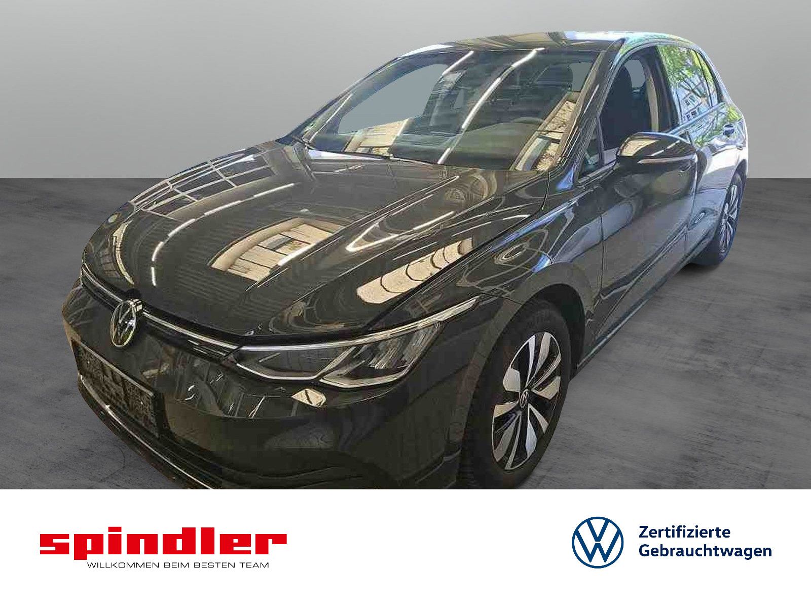 Volkswagen Golf VIII Move 1.0 eTSI DSG CarPlay LED RFK foto 1