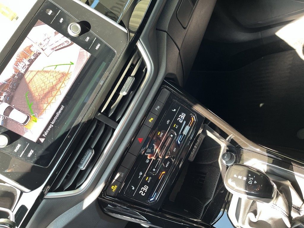 Volkswagen T-Roc - Bild 16