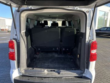 Fotografie des Opel Zafira 2.0 D XL AT Edition