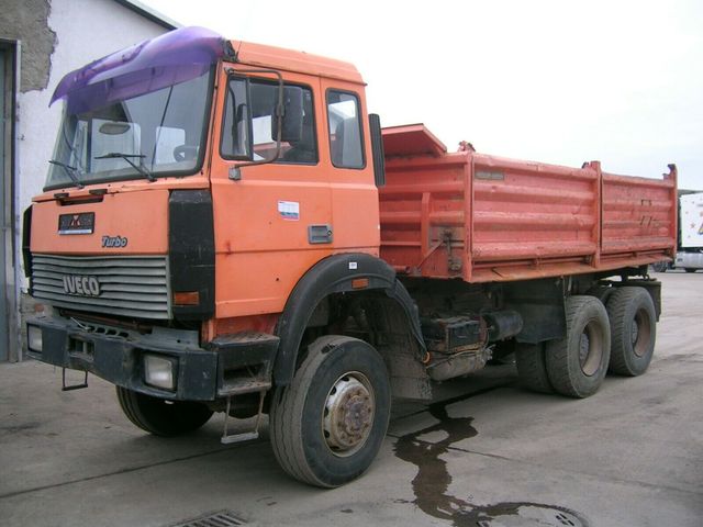 Magirus Deutz Iveco Magirus 260-34 6x6 Schalthebel defekt