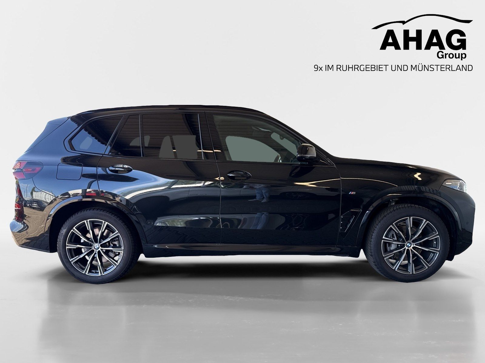 BMW X5 xDrive30d M SPORT Pano AHK DAProf StHz HK imagem 3