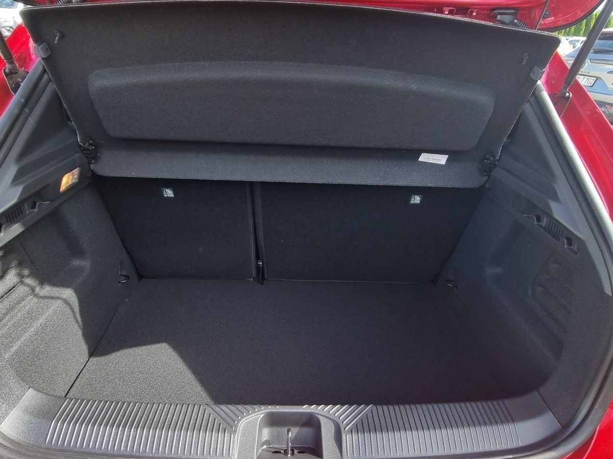 Fahrzeugabbildung Renault Clio Techno Full Hybrid E-Tech 160