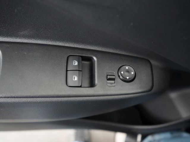 i10 FACELIFT TREND AT+NAVI+RÜCKFAHRKAMERA+SITZ-/