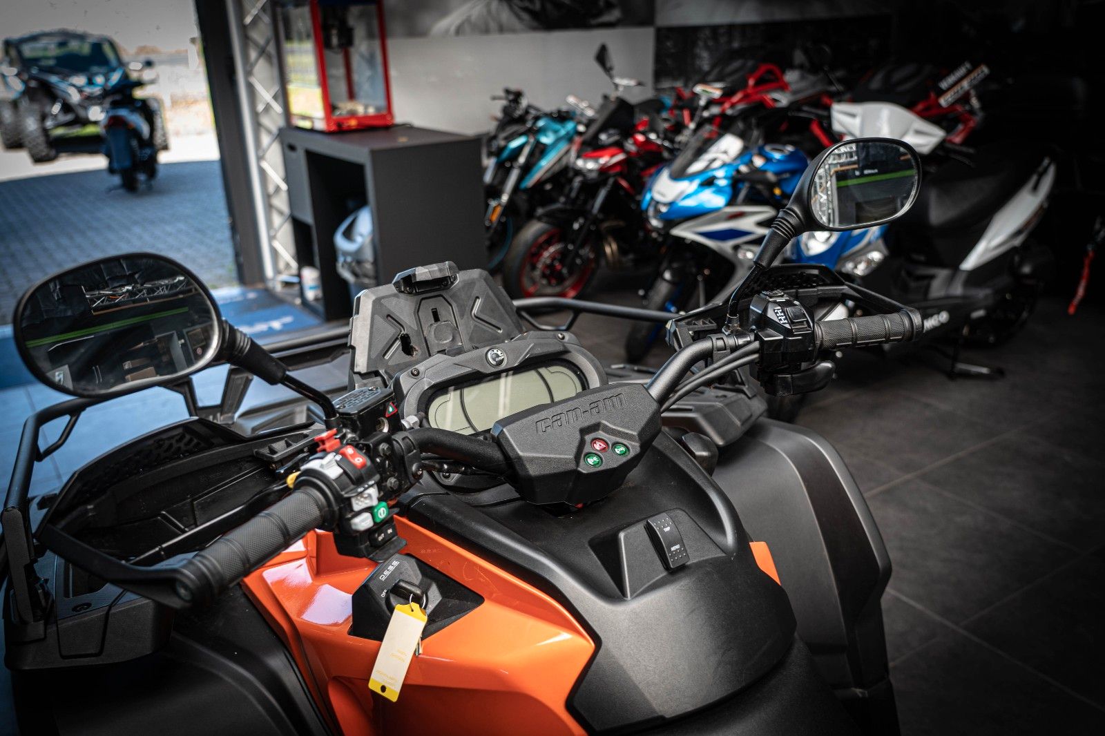 Fahrzeugabbildung Can Am Outlander Max XT-P 650 T3b
