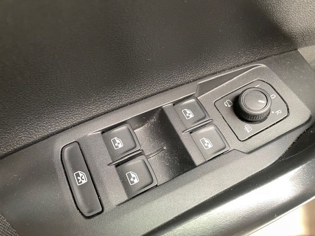 Polo 1.0 NaviVorbereitung digitales Cockpit LED 