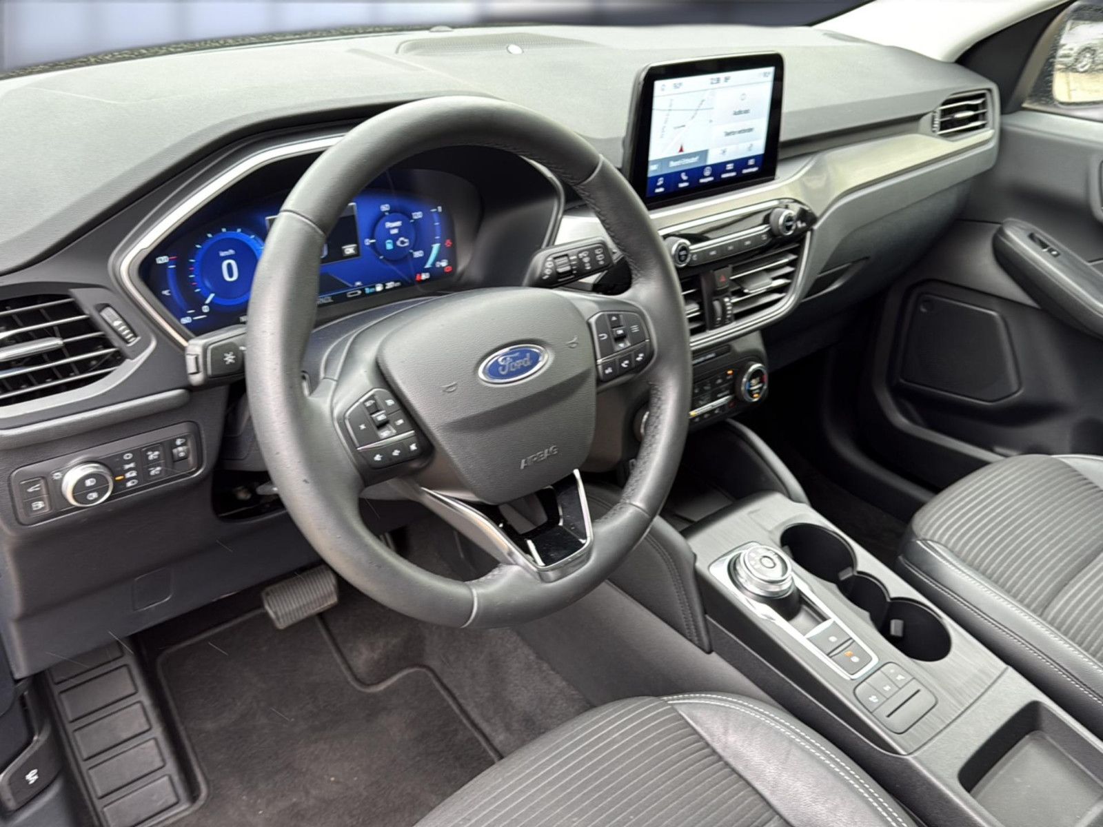 Fahrzeugabbildung Ford Kuga Plug-In Hybrid Titanium -unfallfrei/ 1.Hand