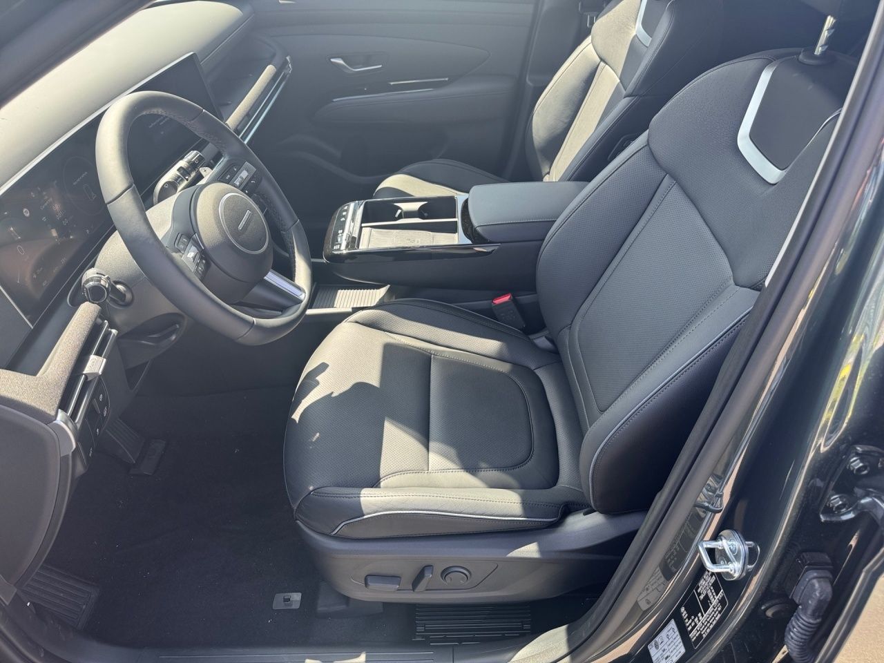 Fahrzeugabbildung Hyundai TUCSON PRIME NAVI*LEDER*KAMERA*HEADUP*SHZ*LHZ*BT