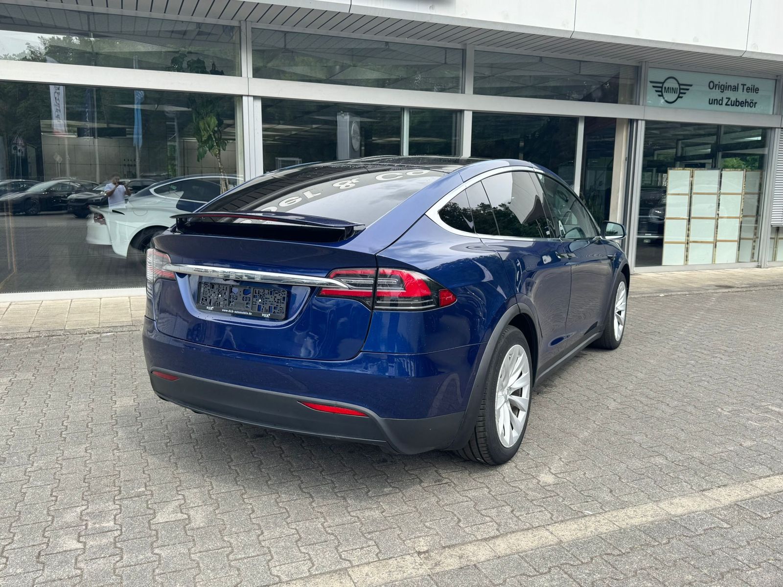 Fahrzeugabbildung Tesla Model X Performance LR Dual AWD PANO+NAV+LED+ACC