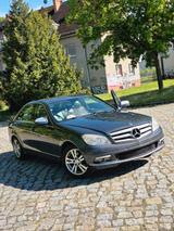 Mercedes-Benz C230 Top Zustand - Mercedes-Benz C 230 mit Benzin-Antrieb: Automatik