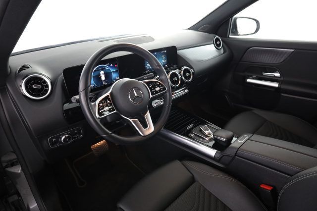 Image of Mercedes-Benz GLA 220