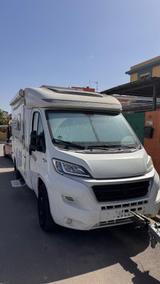 HYMER / ERIBA / HYMERCAR Ex 414 - HYMER / ERIBA Rundsitzgruppe