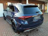Mercedes-Benz GLE 300 d 4MATIC - - blaue Mercedes-Benz GLE 300