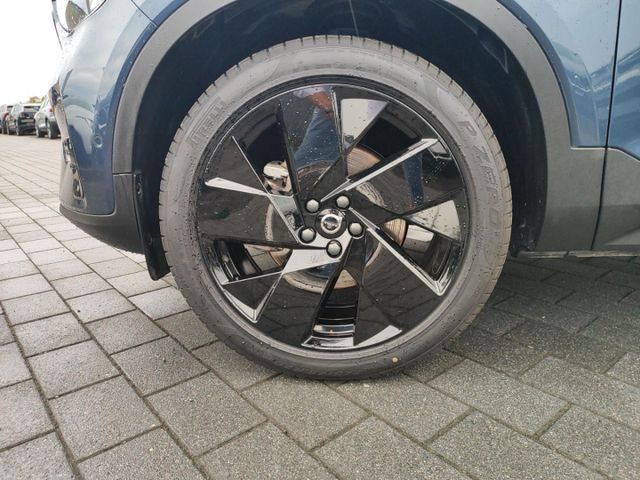 VOLVO XC 40 (Bild 11 von Array)