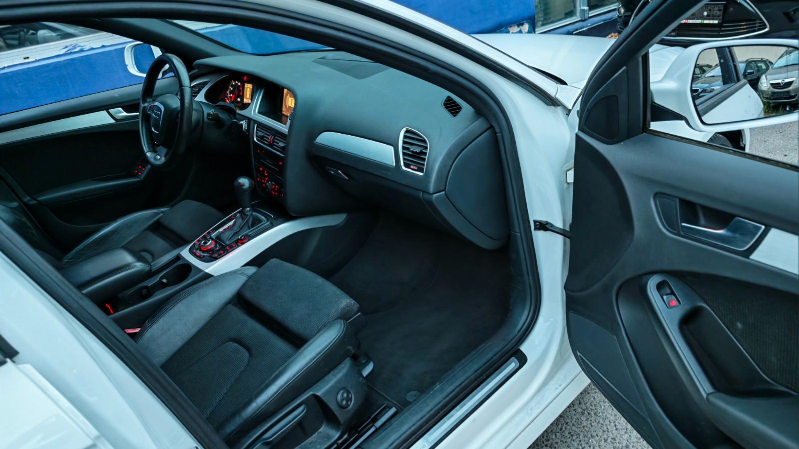 Audi A4 2012 — photo 7
