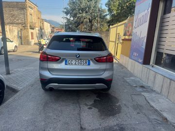 BMW X1 - 8