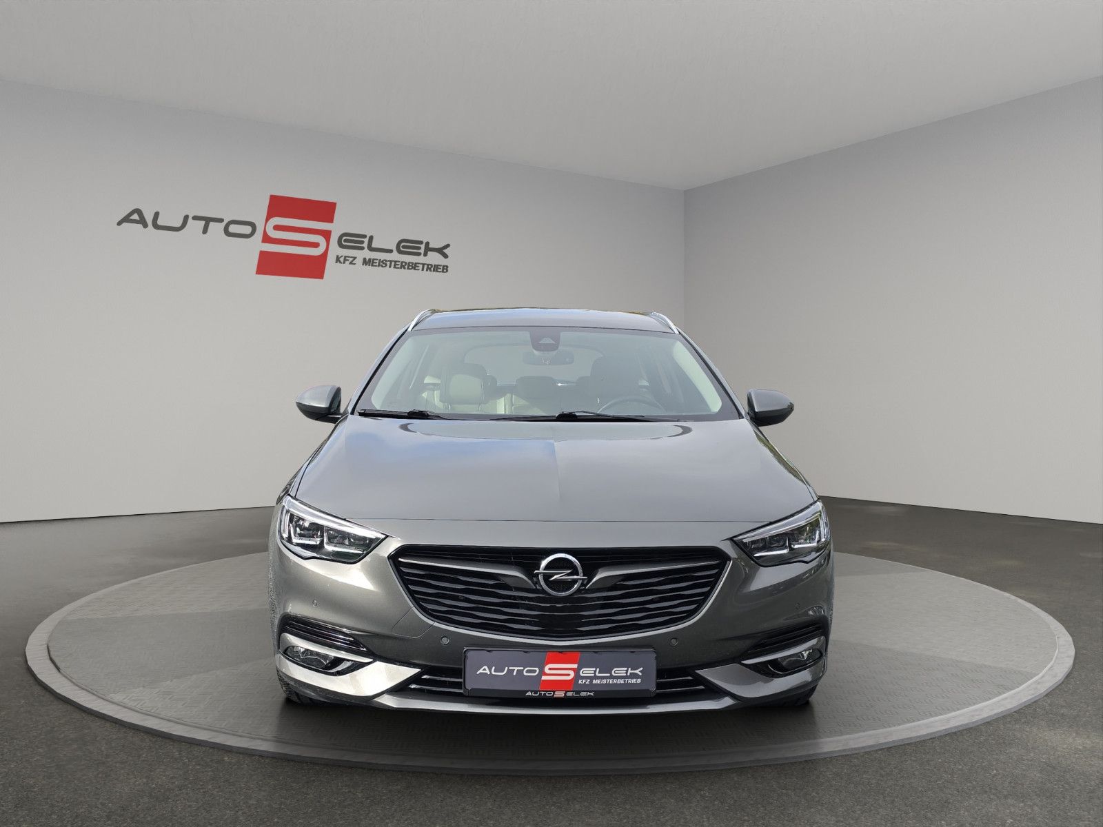 Fahrzeugabbildung Opel Insignia B Sports Tourer Business Innovation