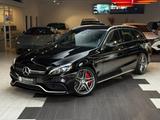 Mercedes-Benz C 63S T*AMG Head-Up*Driver's*Kamera*Perf-AGA - Mercedes-Benz C 63 AMG in Essen