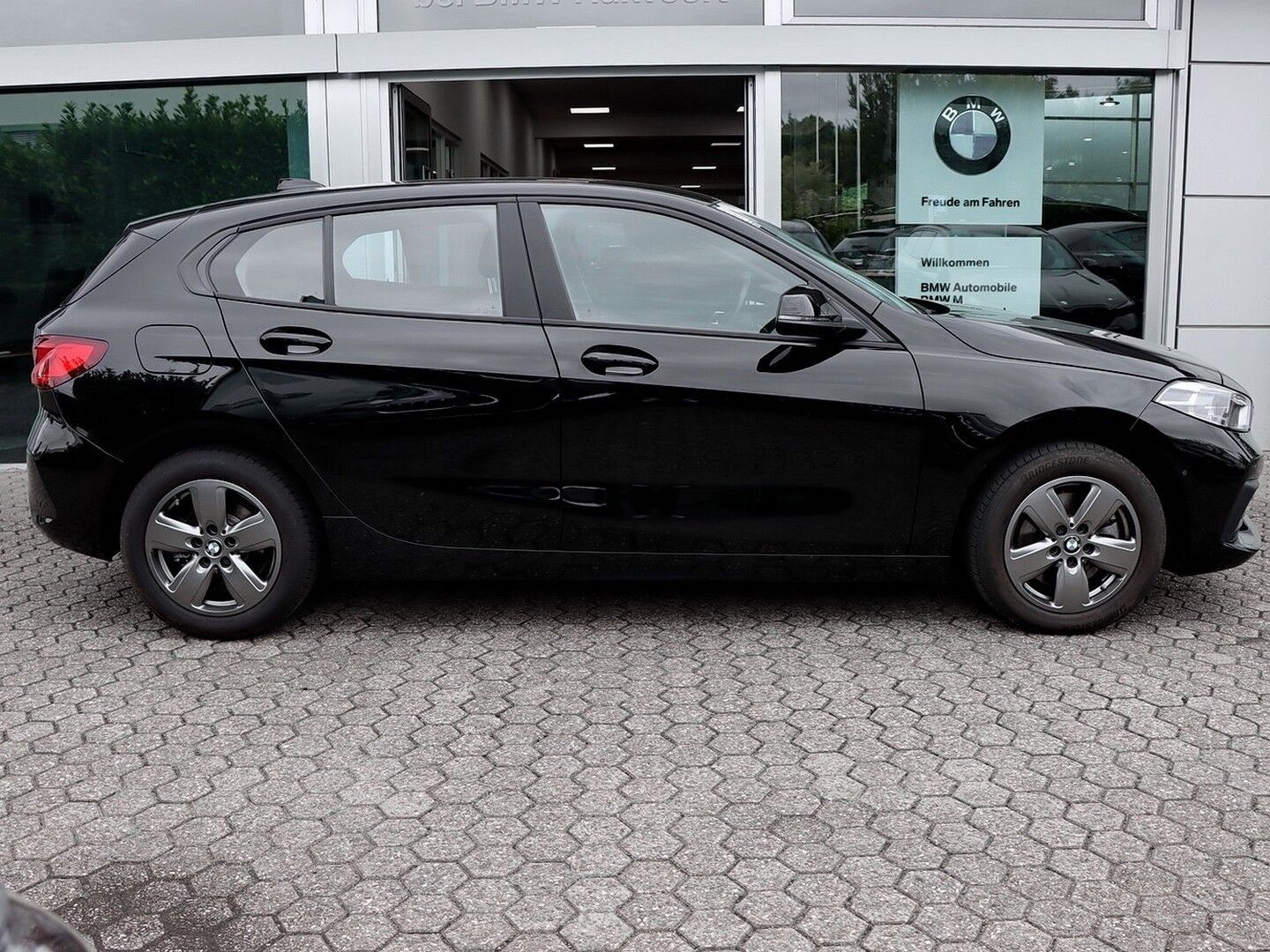 BMW 118i Advantage Navi Sitzheizung DAB imagem 2