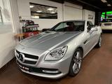 Mercedes-Benz SLK 200 BlueEfficiency, Unfallfrei, 1. Hand, Aut - Mercedes-Benz SLK 200 Benziner Gebrauchtwagen