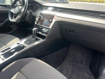 Volkswagen Passat Variant - 10