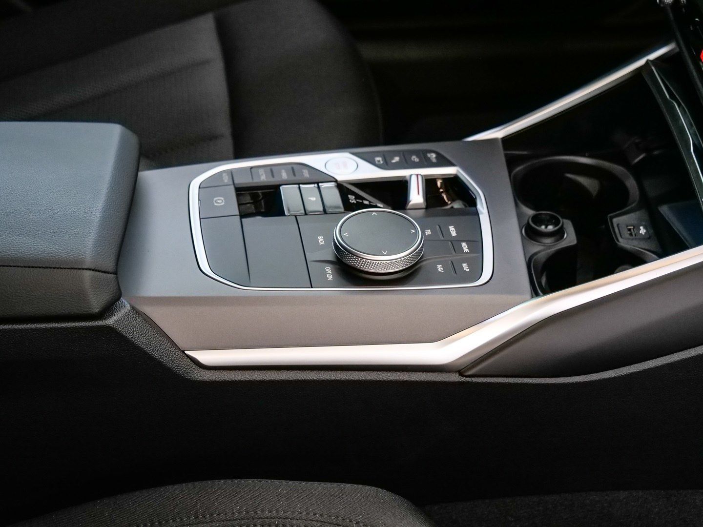 BMW 330 - Bild 18