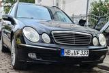 Mercedes-Benz E 500 4MATIC T AVANTGARDE Avantgarde - Mercedes-Benz E 500 in Bremen