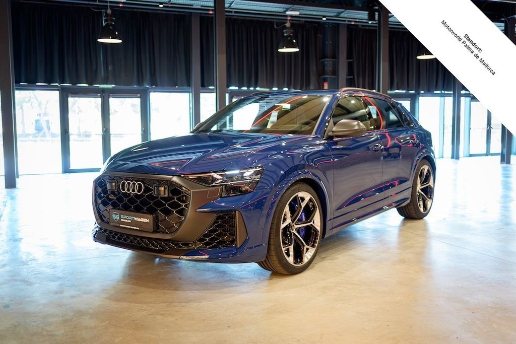 Audi RSQ8