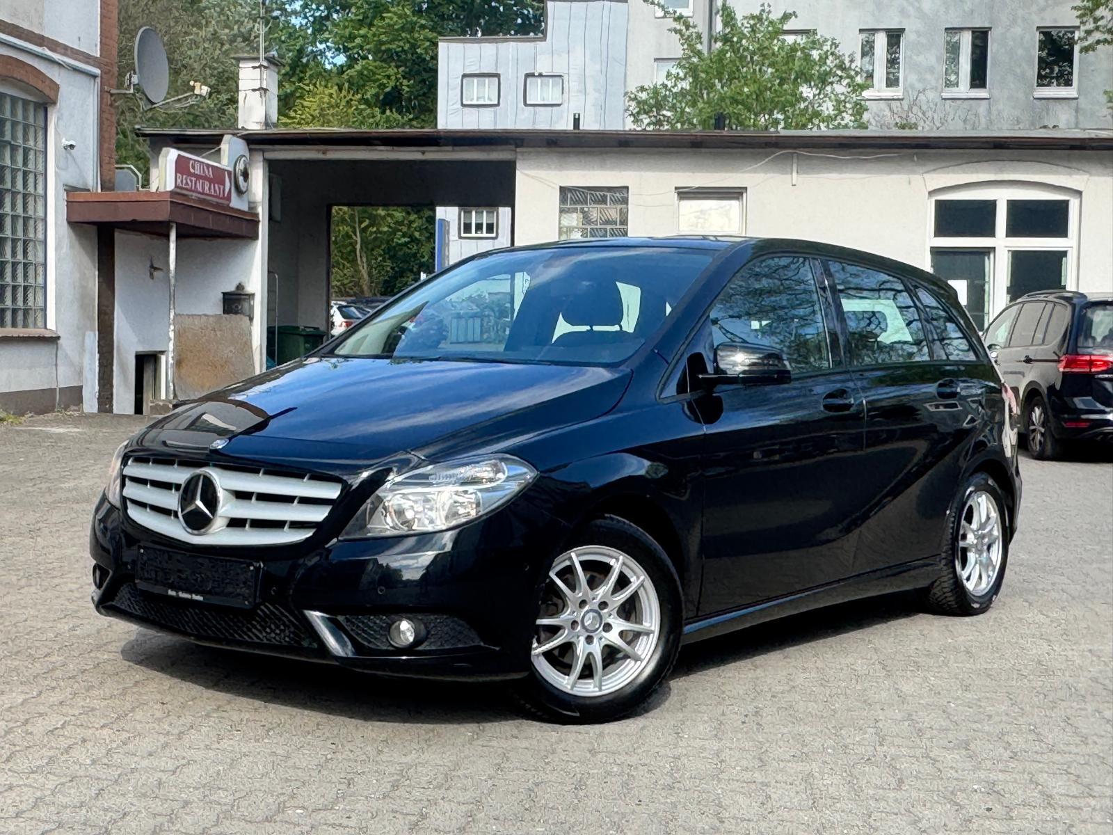 Mercedes-Benz B 180*HU/AU*2HAND*8FACH BEREIFT*