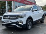 Volkswagen T-Cross Active 1.0 TSI SHZ PDC CarPlay NAVI Allw