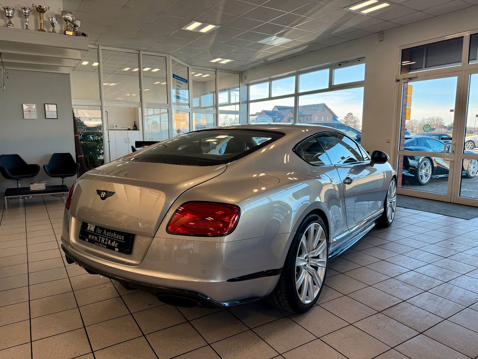 Fahrzeugabbildung Bentley Continental GT W12 Speed Carbon/Keramik/Massage