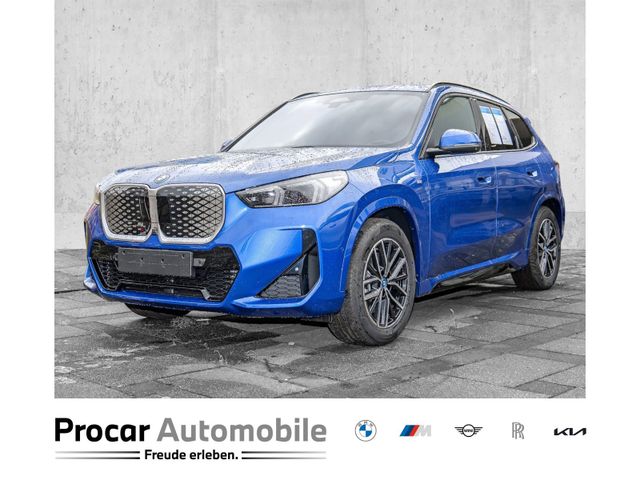 BMW iX1 xDrive30 M-Sportpaket Innovationspaket Comfo