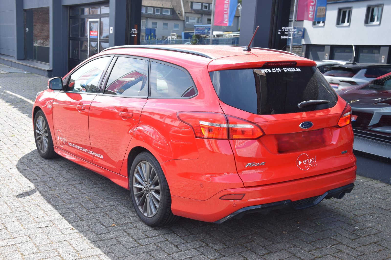 Fahrzeugabbildung Ford Focus Turnier ST-Line Motor verliert Wasser