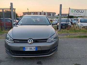Volkswagen Golf - 3