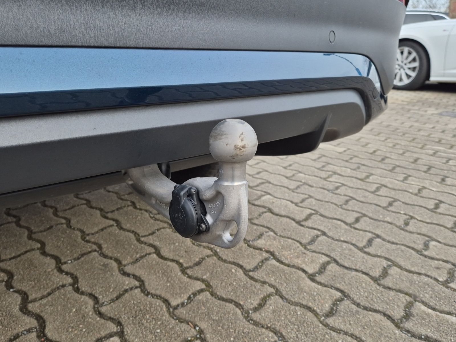Fahrzeugabbildung Volkswagen Tayron TDI Life DSG 4M Matrix 7-Si. AHK Navi AID