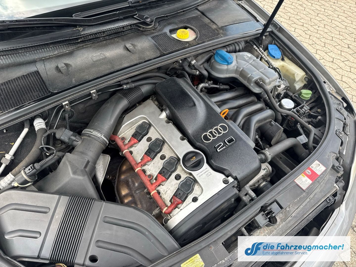 Fahrzeugabbildung Audi A4 2.0 Klimaautom Alu el.SP Spieg. *EXPORT
