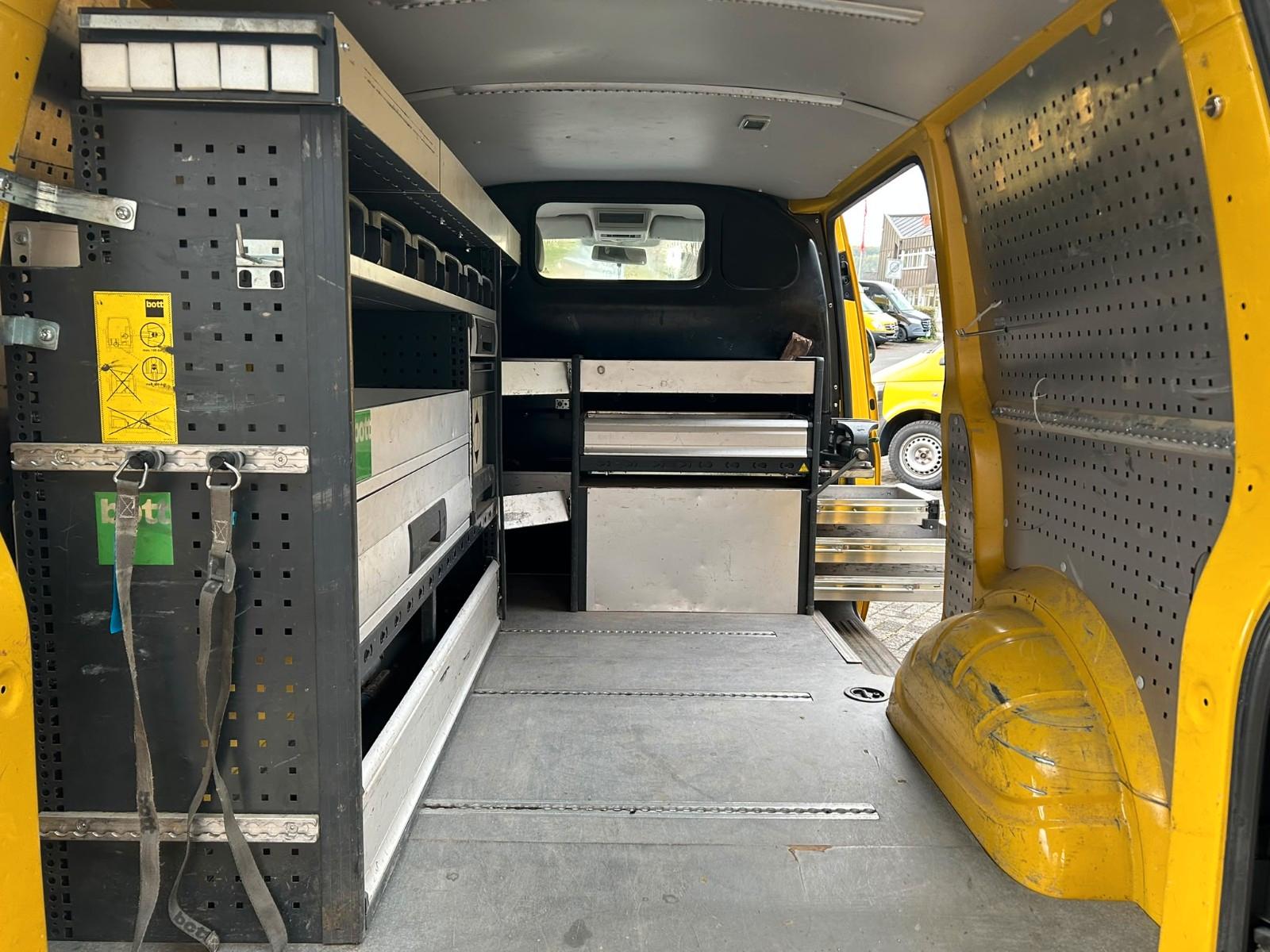 Volkswagen T5 Transporter