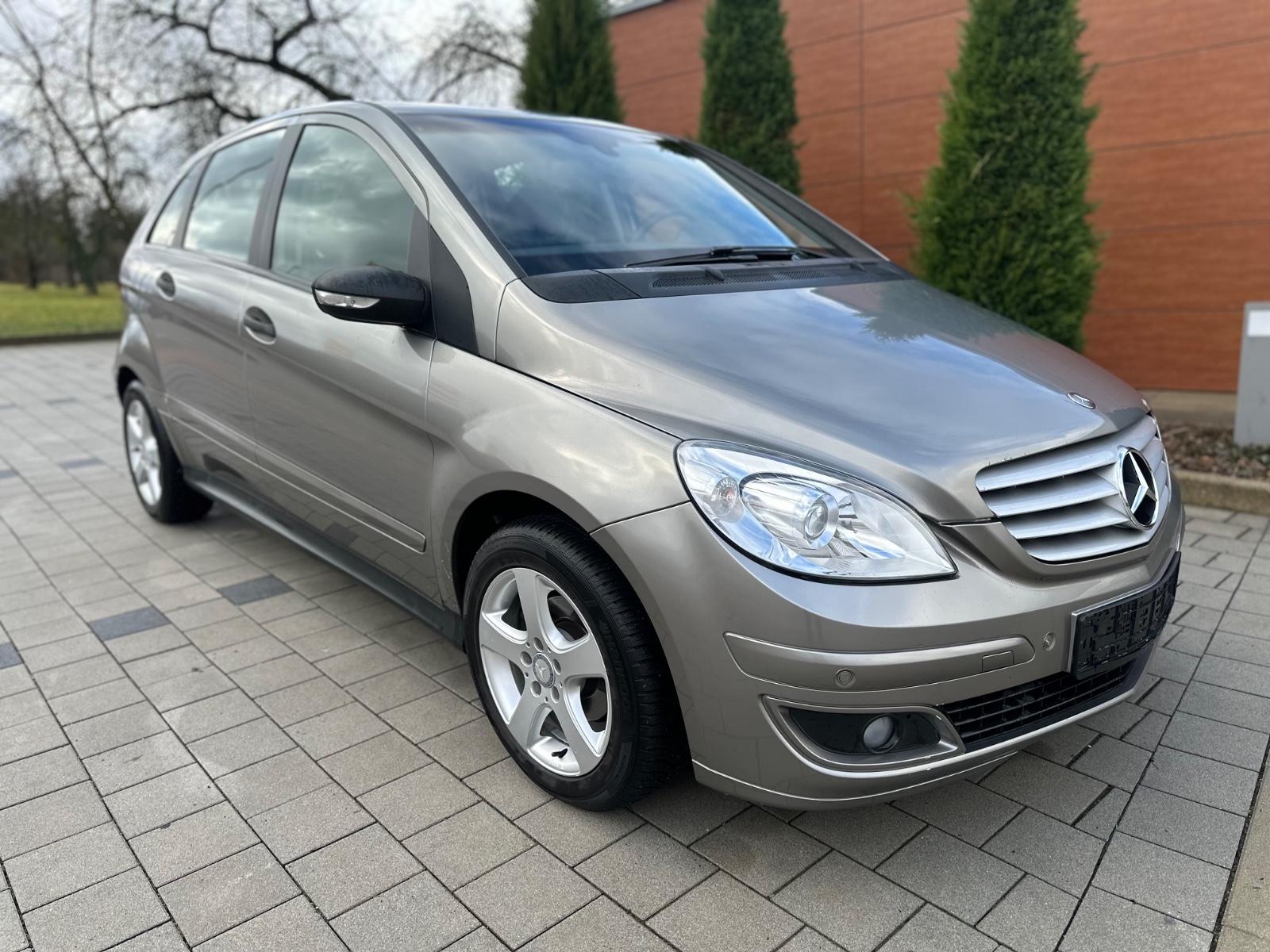 Mercedes-Benz B 170 Automatik*Standheizung*PDC*8x Bereift*