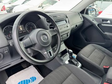 Volkswagen Tiguan - 7