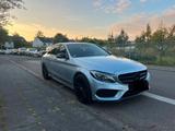 Mercedes-Benz Mercedes C klasse 250 diesel - Mercedes-Benz E 250 in Köln