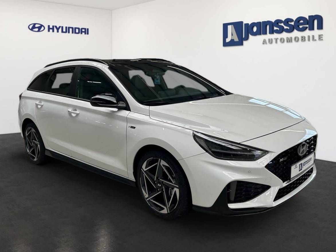 Fahrzeugabbildung Hyundai i30 FL Kombi N Line Sitz-Paket, Panoramadach