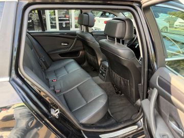 BMW 520 - 12
