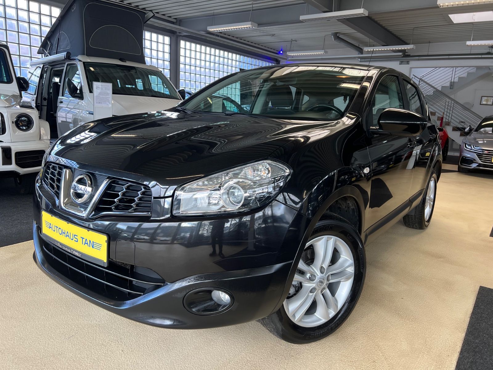 Fahrzeugabbildung Nissan Qashqai 2.0 Acenta *NAVI*RÜCKFAHRKAMERA*1.HAND*