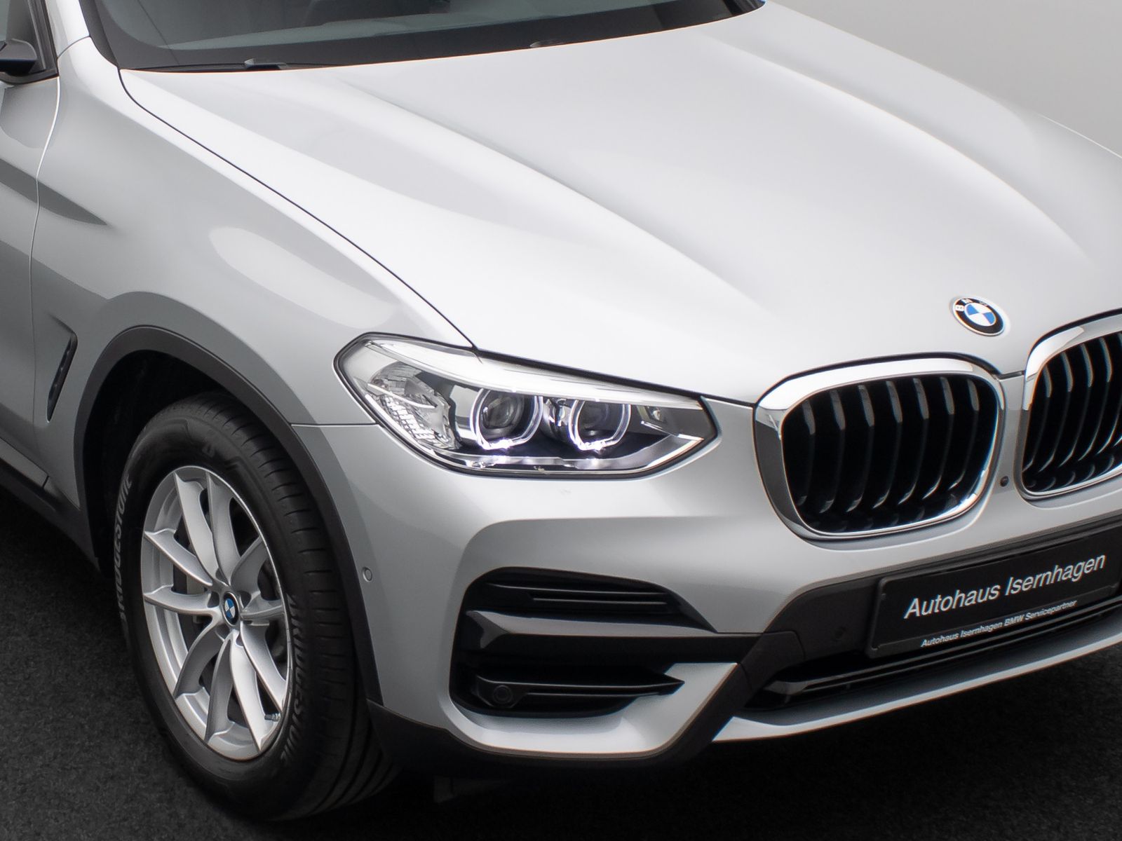 Fahrzeugabbildung BMW X3 xD30i 360&deg;DAB Memory CockpitPlus Leder 18Zoll