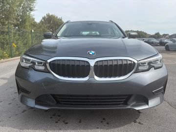BMW 320 - 3