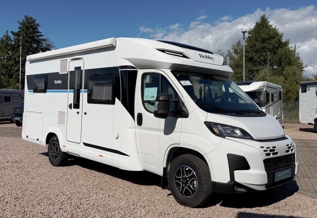 Fahrzeug Übersicht 3 Fahrzeugabbildung Hobby ONTOUR T 700 F Verfüg./Sparen Sie 15.807,- €