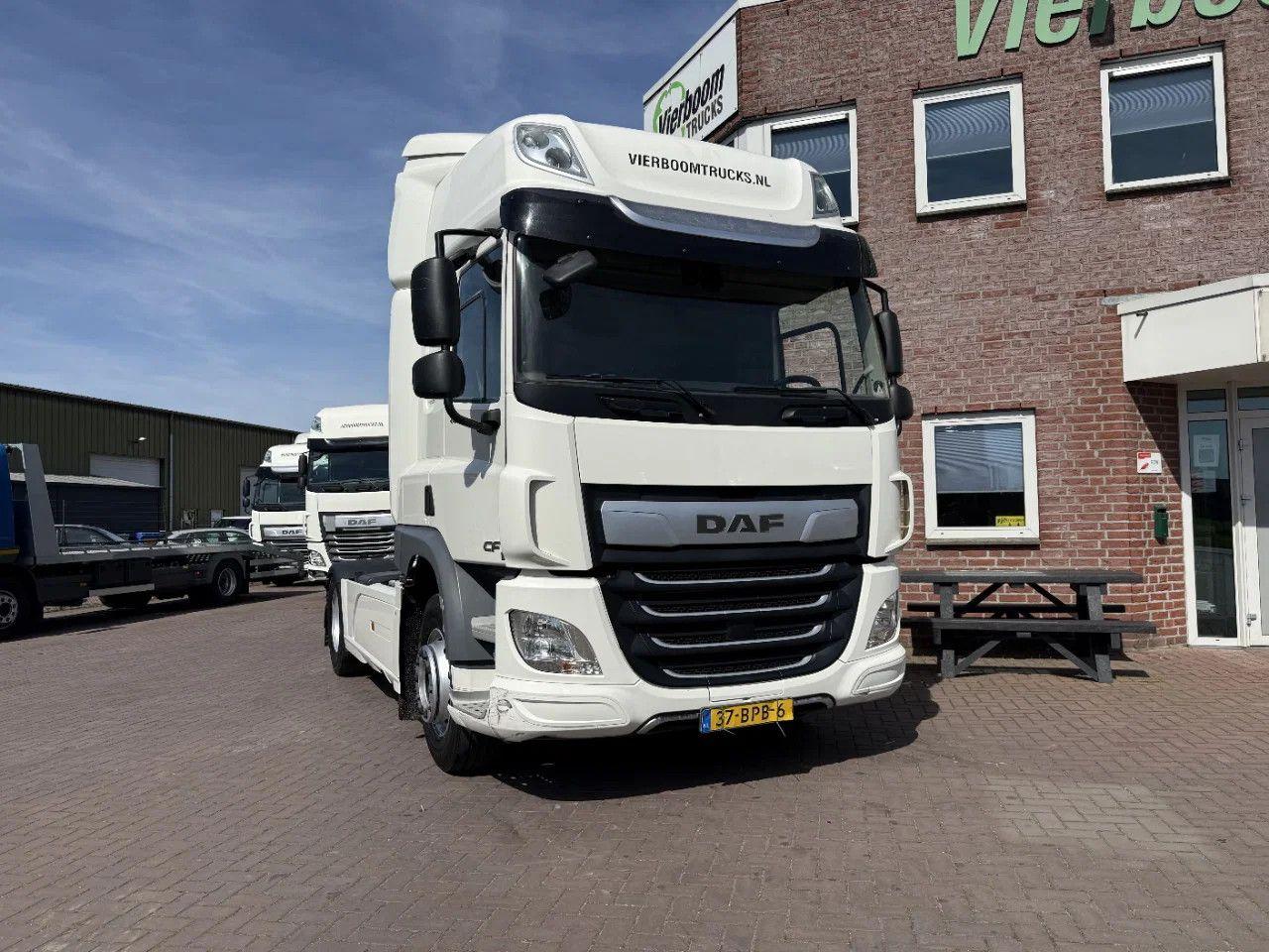 DAF CF 410 CF410 Spacecab / Euro 6 D / APK 12-2026 /