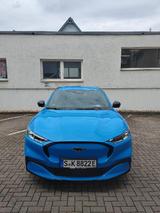 Ford Mustang Mach-E Basis AWD - Ford Mustang Mach-E in Stuttgart