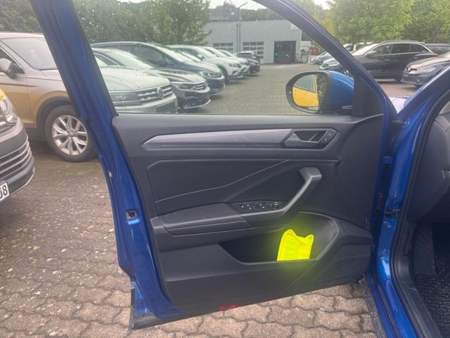 T-Roc Style 1.5 TSI DSG LED Navi Rückfahrkamera